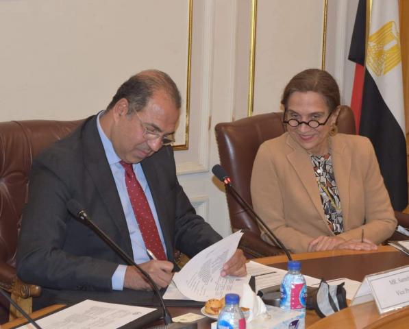 مذكرة تفاهم بين غرفتي القاهرة وبوجوتا