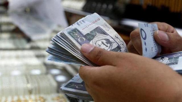 ارتفاع سعر الريال السعودي  أمام الجنيه فى ختام تعاملات اليوم
