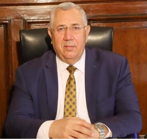 وزير الزراعة ينعى ميرفت سلطان رئيس مجلس إدارة البنك المصرى لتنمية الصادرات