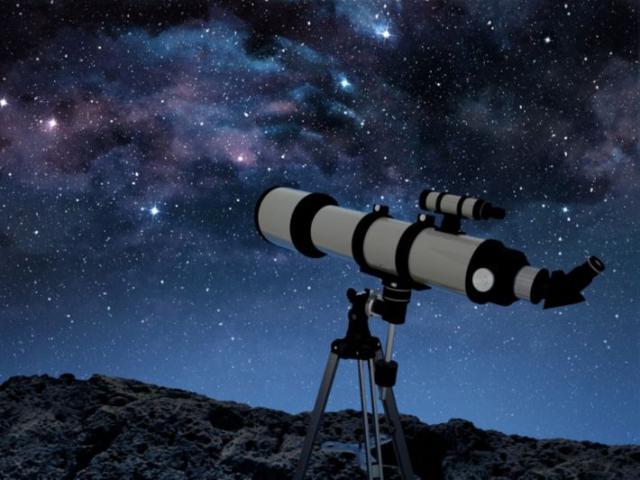التلسكوب الفضائي