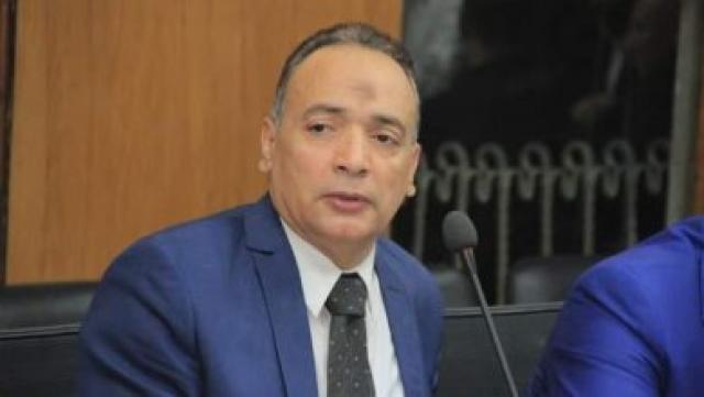  الكاتب الصحفي طارق درويش رئيس حزب الاحرار الاشتراكيين