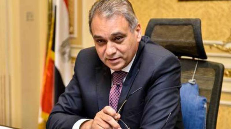 وزير شئون المجالس النيابية  يهنئ وزير الداخلية بمناسبة عيد الشرطة ال (72)