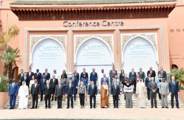 صورة جماعية للمشاركين فى الاجتماع الوزارى للتحالف الدولى لهزيمة داعش فى المغرب