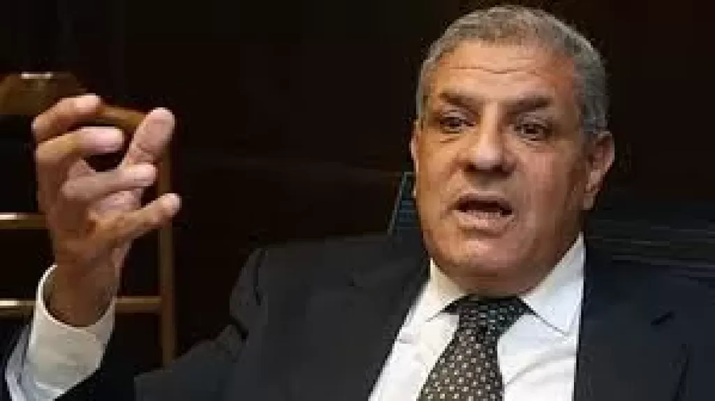 نقابة الصحفيين تكرم المهندس إبراهيم محلب رئيس الوزراء الأسبق لدورة في دعم الصحافة