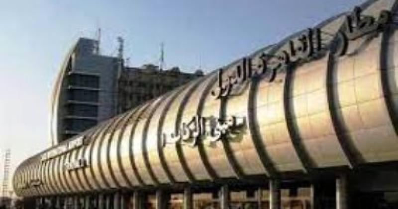 مطار القاهرة يستقبل جثامين 6 شباب ضحايا حادث السير بدولة الإمارات