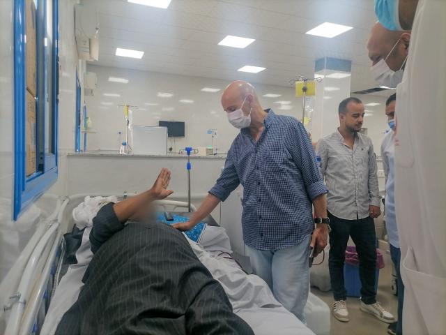 وكيل وزارة الصحة بالشرقية يتفقد سير العمل بمستشفي كفر صقر المركزي 