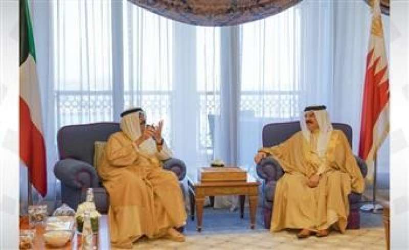 ملك البحرين وولي العهد الكويتي