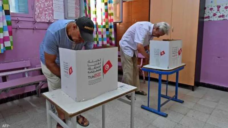 الاستفتاء على الدستور التونسى الجديد