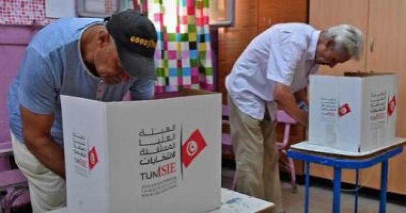 الاستفتاء على مشروع الدستور التونسى