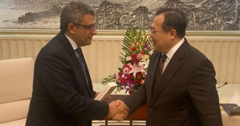 سفير مصر فى بكين يؤكد متانة العلاقات المصرية الصينية وزيادة التعاون