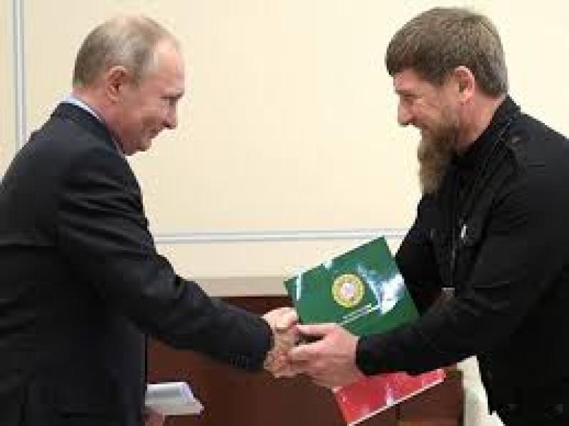 صورة ارشيفية رئيس جمهورية الشيشان والرئيس الروسي