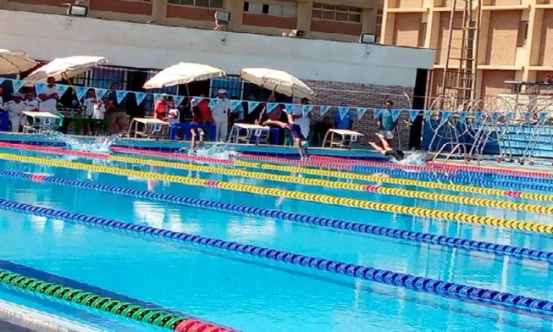 انطلاق بطولة الصعيد للسباحة بمشاركة ٩٠٠ سباح بالمنيا