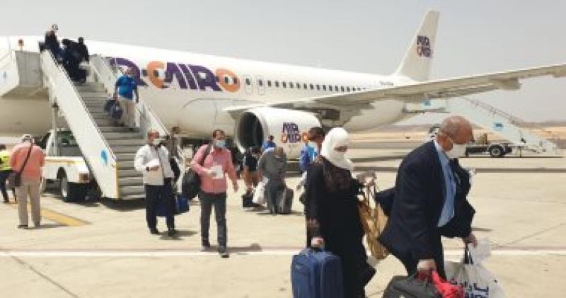 مطار مرسى علم الدولي يستقبل 11 رحلة طيران أوربية