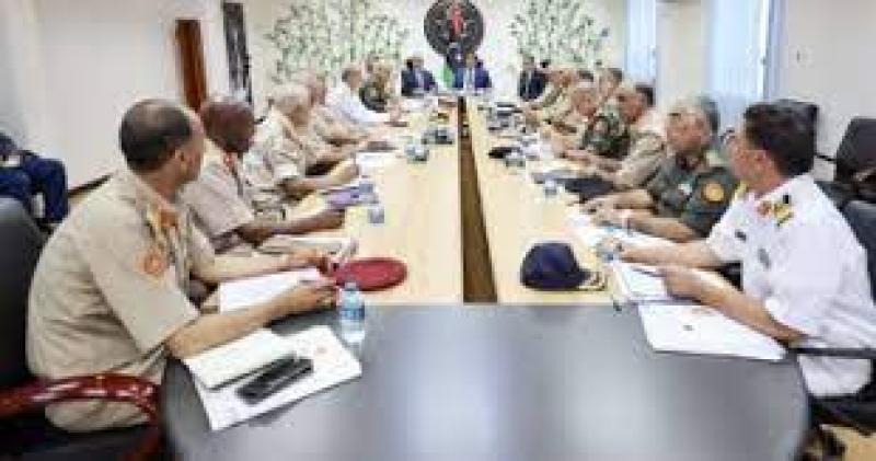 ”الرئاسي الليبى” يبحث مع رئيس الأركان مسار اللجنة العسكرية المشتركة ”5+5”
