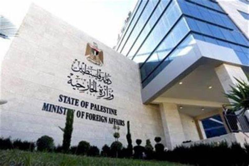 الخارجية الفلسطينية: الاحتلال يواصل ابتلاع الضفة الغربية لغلق الباب نهائيًا أمام ”حل الدولتين”