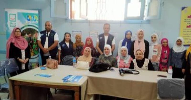 مياه شرب الإسكندرية تنظم حملة توعوية فى المدارس الأزهرية عن حياة كريمة