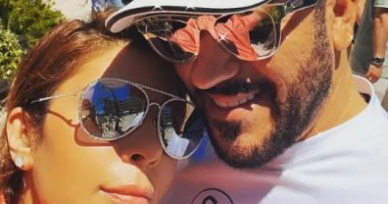 اصالة وزوجها