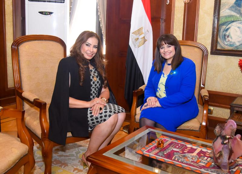 وزيرة الهجرة تستقبل النائبة غادة عجمي عضو لجنة العلاقات الخارجية بمجلس النواب