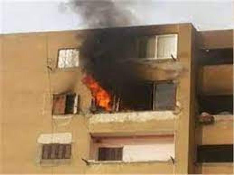 إخماد حريق داخل شقة سكنية فى فيصل دون إصابات