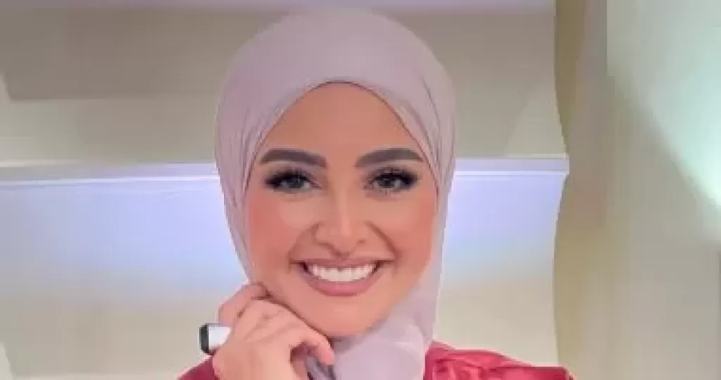 هلا رشدي