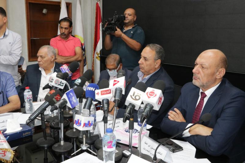 تحالف الاحزاب المصرية  يشيد بقرارات دعم المواطن.. وتيسير مطر يوجه الشكر للرئيس السيسى