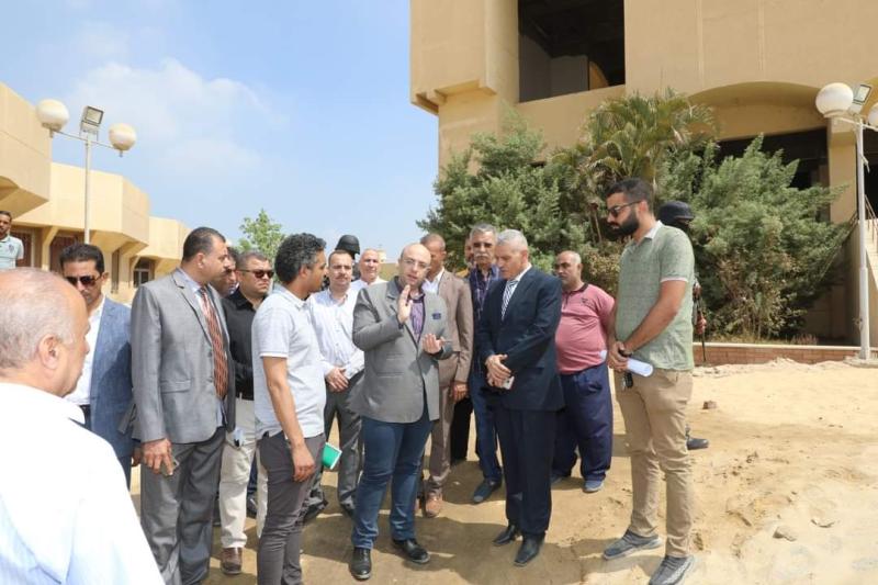 محافظ"بنى سويف يتفقد أعمال تطوير  قصر الثقافة  الجديدة شرق النيل