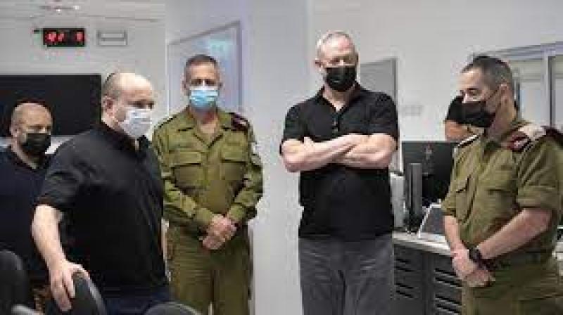 الجيش الإسرائيلي ورئيس الحكومة