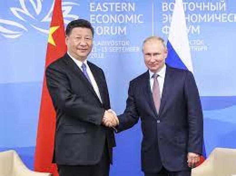 الرئيس الروسي فلاديمير بوتين والرئيس الصيني شي جين بينج