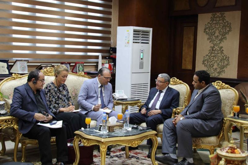 محافظ المنيا، يستقبل وفد بعثة البنك الدولي والمكتب التنسيقي لبرنامج التنمية المحلية بصعيد مصر