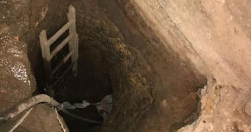 مصرع شخصين وإصابة ثالث داخل حفرة للتنقيب عن الأثار بدار السلام سوهاج