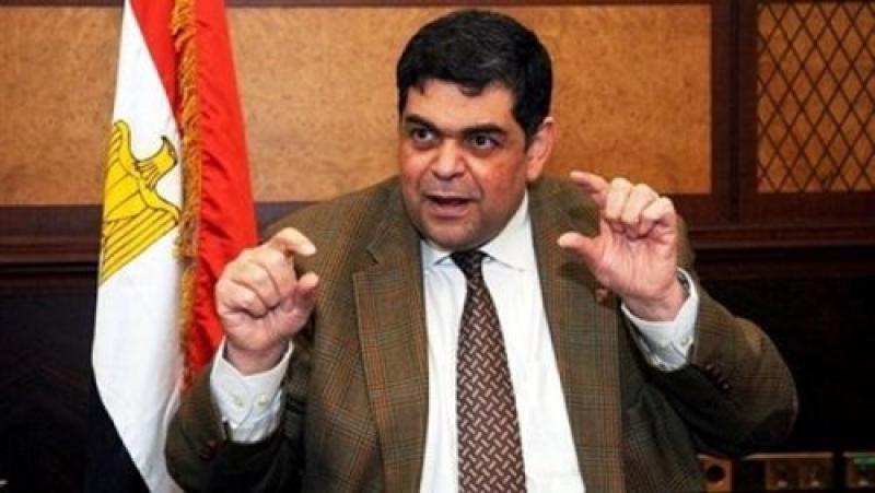 رئيس لجنة الصحة بمجلس النواب يكشف عن قوانين معطلة وأخرى مرتقبة لتحسين الخدمة الصحية للمصريين