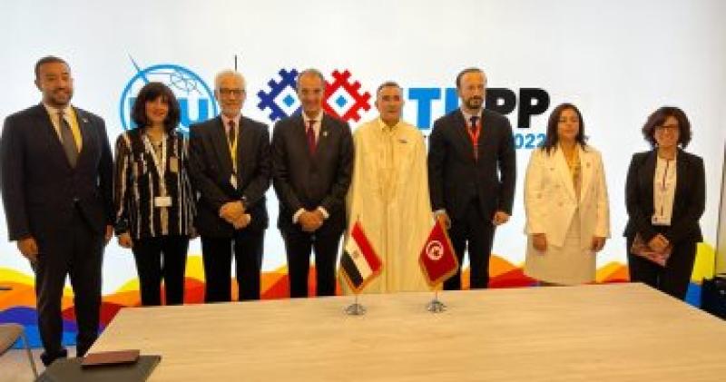 وزير الاتصالات يبحث مع نظيريه التونسى والباكستانى تعزيز التعاون المشترك