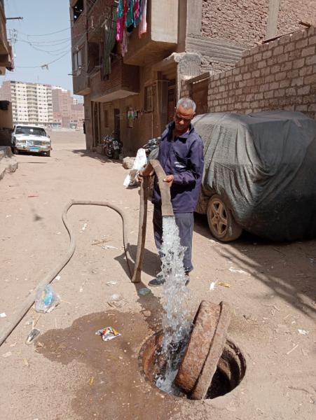 غسيل شبكات مياه الشرب والمروقات والخزانات 