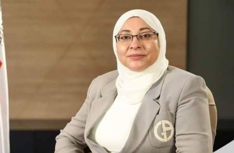 نائبة محافظ القاهرة تتابع تنفيذ خطط العام المالي الحالي