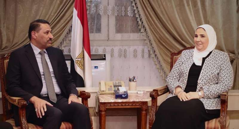 وزيرة التضامن  تستقبل وزير الصحة العراقي لبحث التعاون  والاستفادة من التجربة المصرية في علاج وتأهيل مرضى الإدمان
