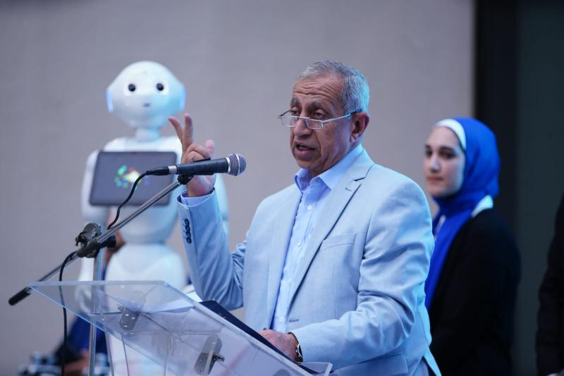 الدكتور إسماعيل عبد الغفار 