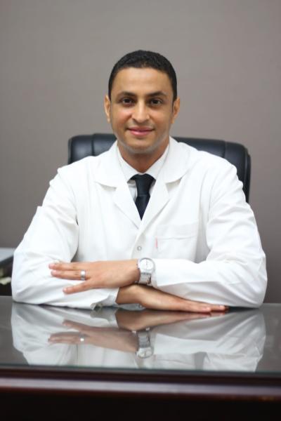 الكاتب الصحفى أحمد موسى الضبع يشكر الدكتور طارق بدر الدين إستشاري جراحة العيون : طبيب بدرجة إنسان