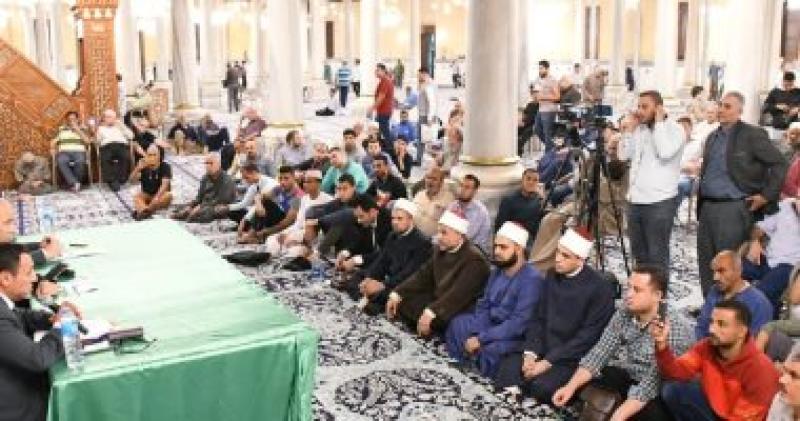 علماء الأوقاف فى ختام الأسبوع الثقافى بمسجد الحسين