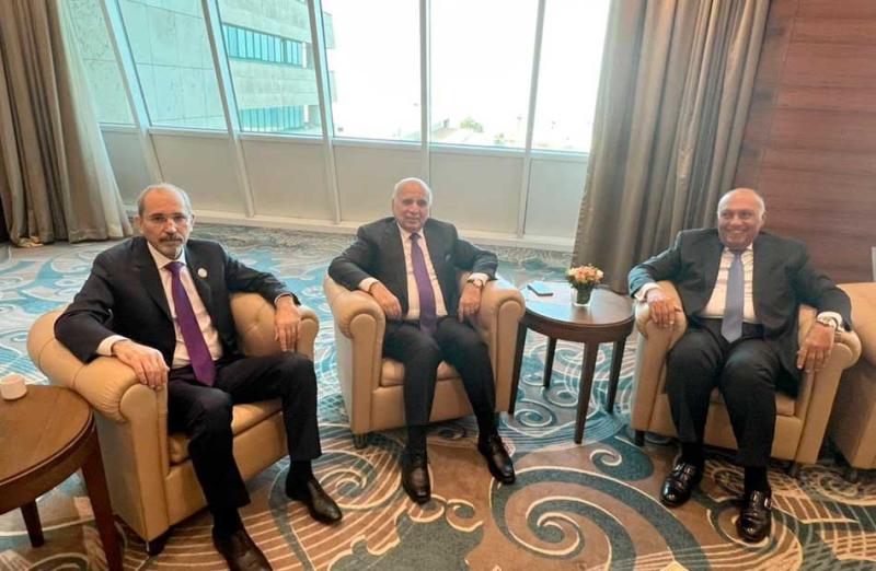 وزراء الخارجية بمصر والأردن والعراق 