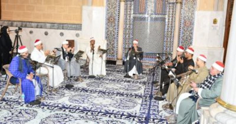 مقارئ القرآن الكريم فى المساجد- أرشيفية 