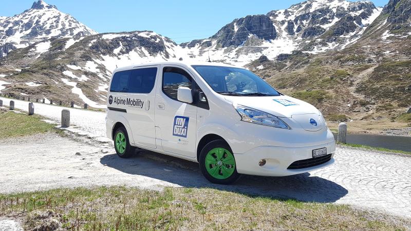 ”سويڤل” تقدم حلول النقل الجماعى تحت الطلب فى أوروبا بمركبات كهربائية 100٪