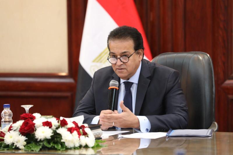 وزير الصحة يوجه ببدء تطوير المستشفيات القديمة بالقاهرة والجيزة والإسكندرية