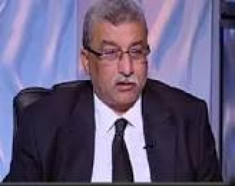 الكاتب الصحفى محمود نفادى