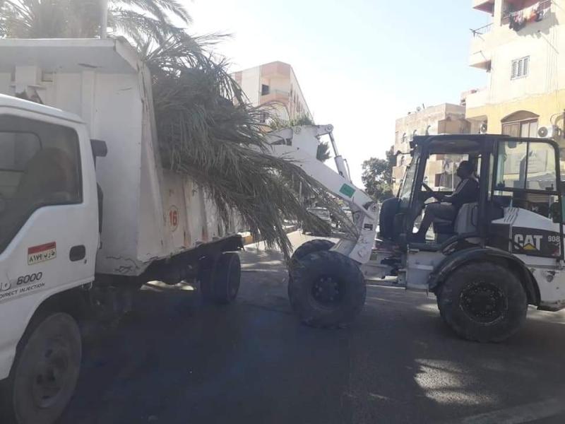 محافظة المنيا تواصل حملات النظافة وإزالة التعديات على الأراضي الزراعية