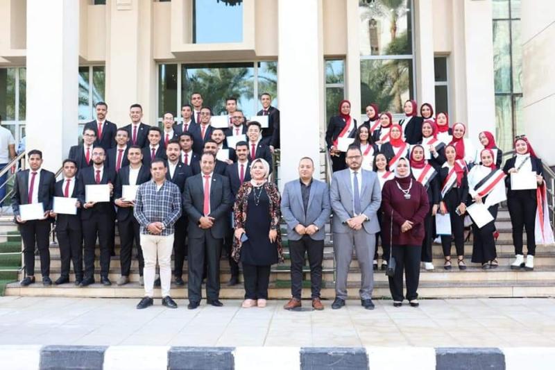 وفد جامعة المنيا يختتم مشاركته بفعاليات برنامج "رؤية شبابية لمجابهة التطرف" 
