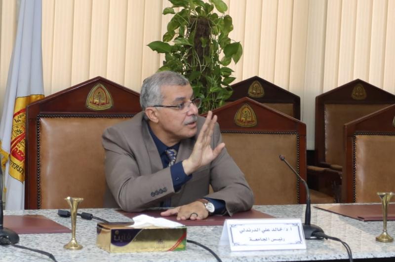رئيس جامعة الزقازيق خالد الدرندلى 