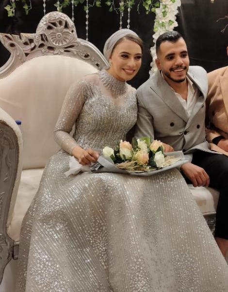 العروسين عبد الرحمن وأروى 