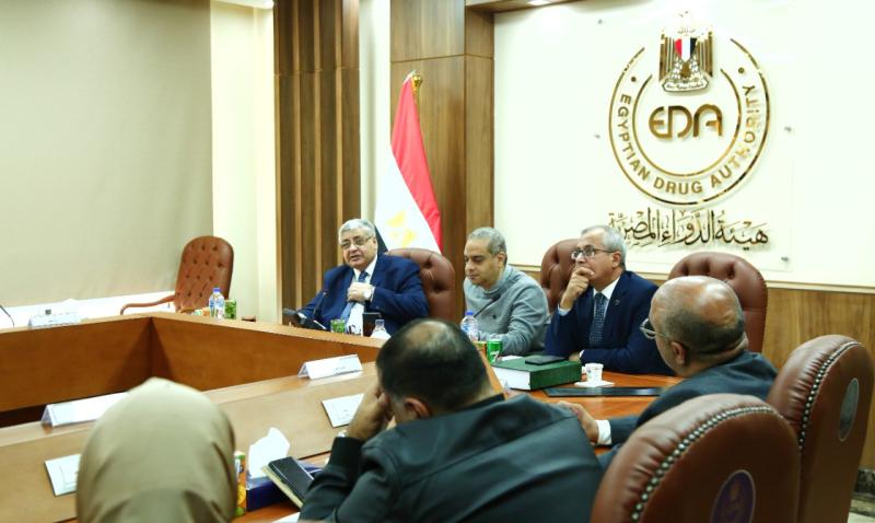 انعقاد اللجنة الدائمة الخاصة بإعداد مسودة دستور الأدوية المصري