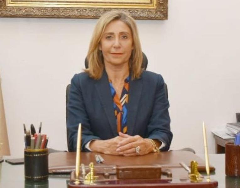  نيفين الكيلاني وزيرة الثقافة