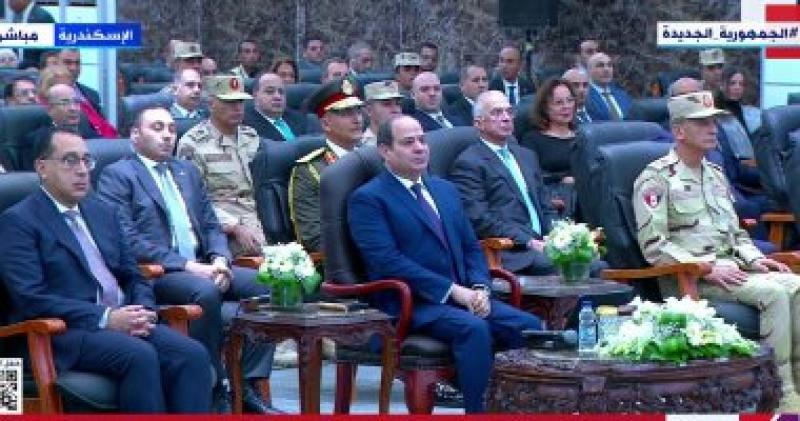 الرئيس السيسى يفتتح تطوير محطة مصر ومحور 54 وكوبرى الدوران بالإسكندرية